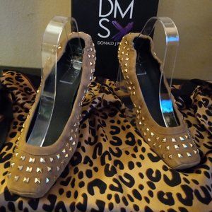 Donald J. Pliner Ballet Flats Size 9